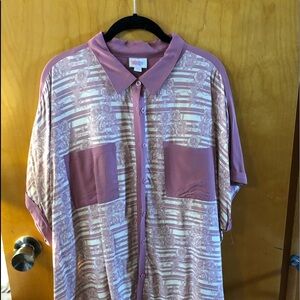 LuLaRoe Amy Blouse